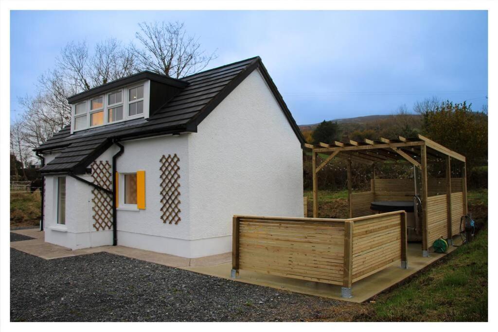 Killeavy Cottage Meigh Exterior foto